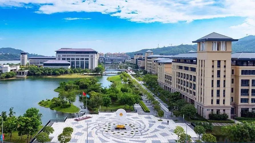 2025新澳门与香港天天精准免费大全,与警惕虚假宣传-精选解析解释落实